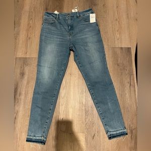 Good american jeans size 14 new